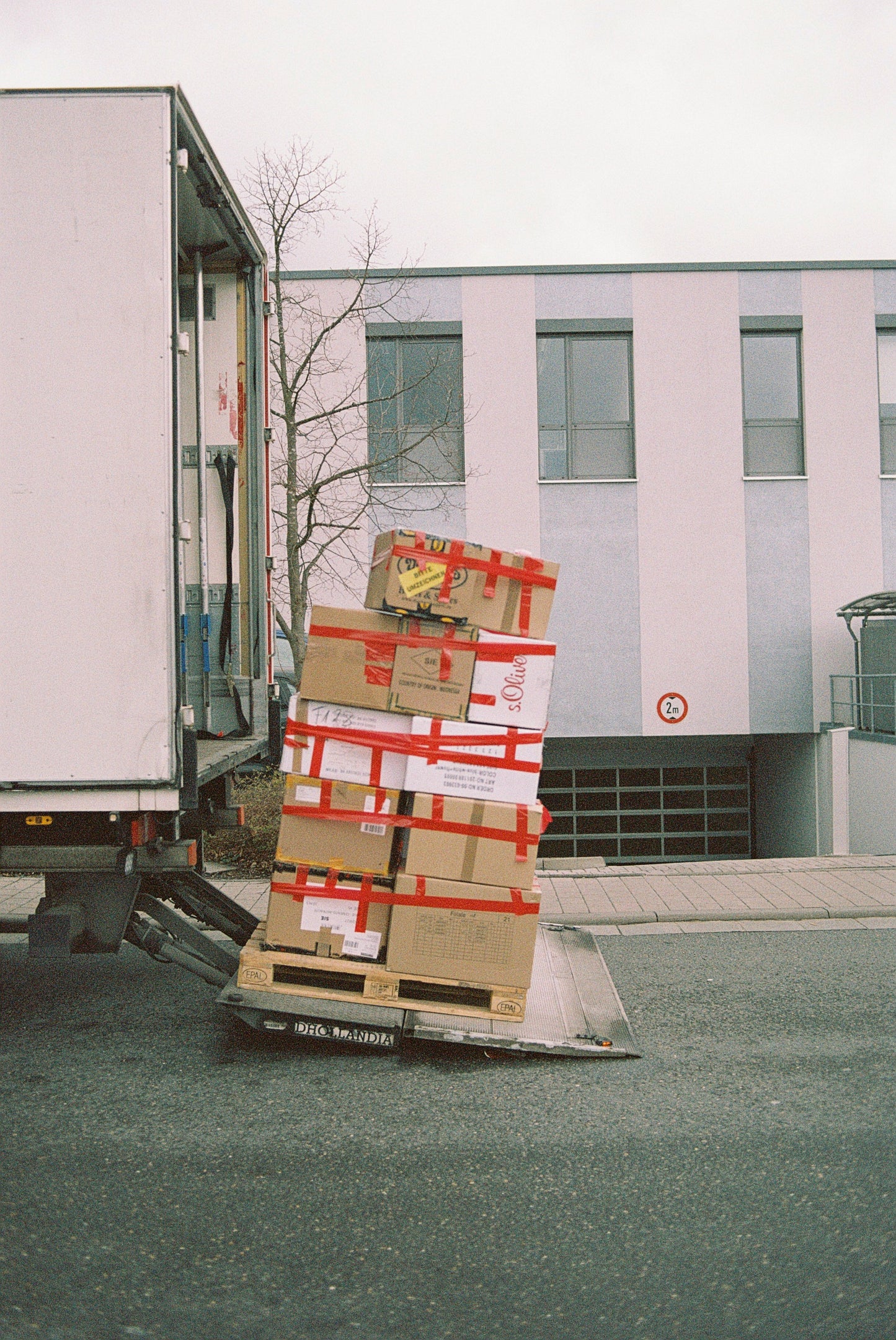 Boxes & Transportation